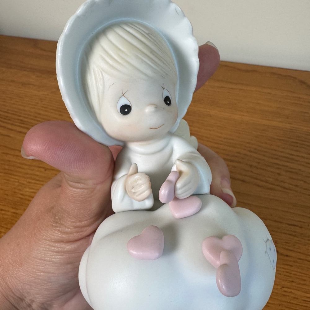 Precious Moments Sending You My Love Angel 109967 1987 Figurine - Picture 5 of 6